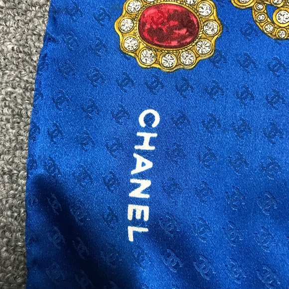 CHANEL Accessories - Vintage Chanel Silk Scarf Gripoix Designer